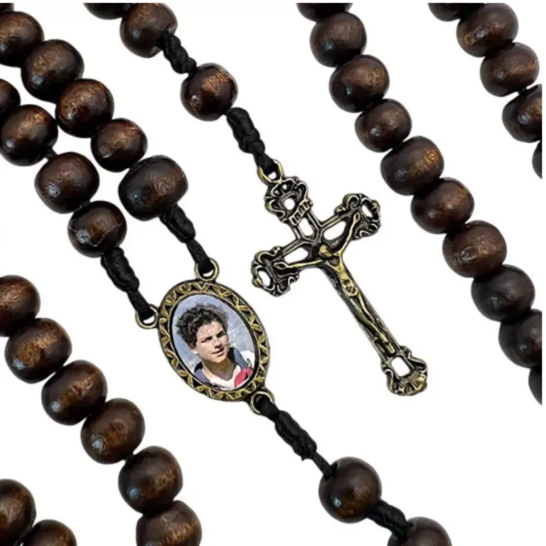 Terço de Madeira Católico Carlo Acutis