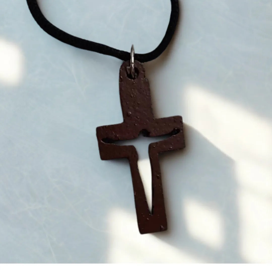 colar-crucifixo