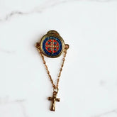 broche