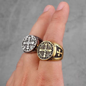 ANEL RELIGIOSO COM MEDALHA DE SÃO BENTO