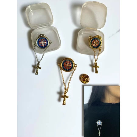 BROCHE CATÓLICO MEDALHA SÃO BENTO