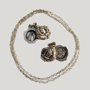 Pingente Medalha Rosa